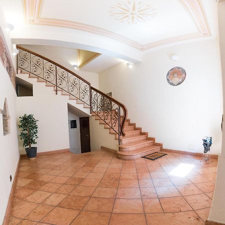 Welcome Traveller Il Borgo Apartment Bardolino Exterior photo